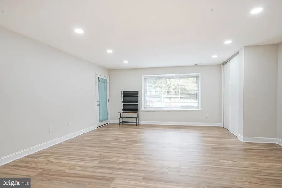 4617-a Aberdeen Dr, Mount Laurel, NJ 08054 - Image #3