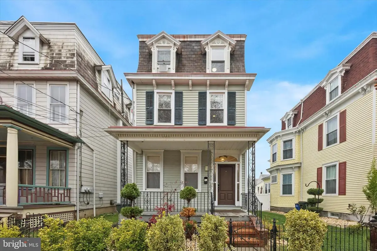 450 Locust Ave, Burlington, NJ 08016 - Image #1