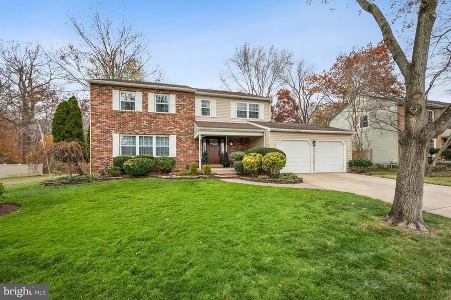 21 Lancelot Ln, Mount Laurel, NJ 08054 - Image #2