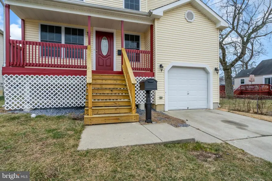 723 Woodland Ave, Burlington Township, NJ 08016 - Image #2