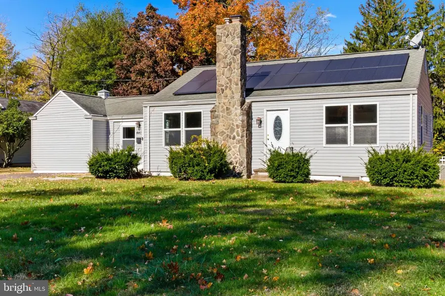 441 Summer St, Beverly, NJ 08010 - Image #2