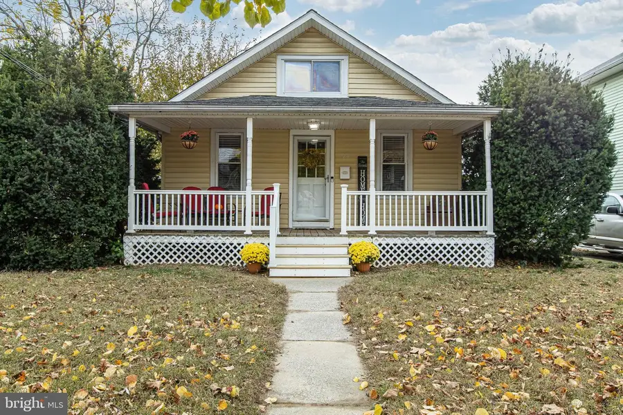 923 Garfield Ave, Palmyra, NJ 08065 - Image #2