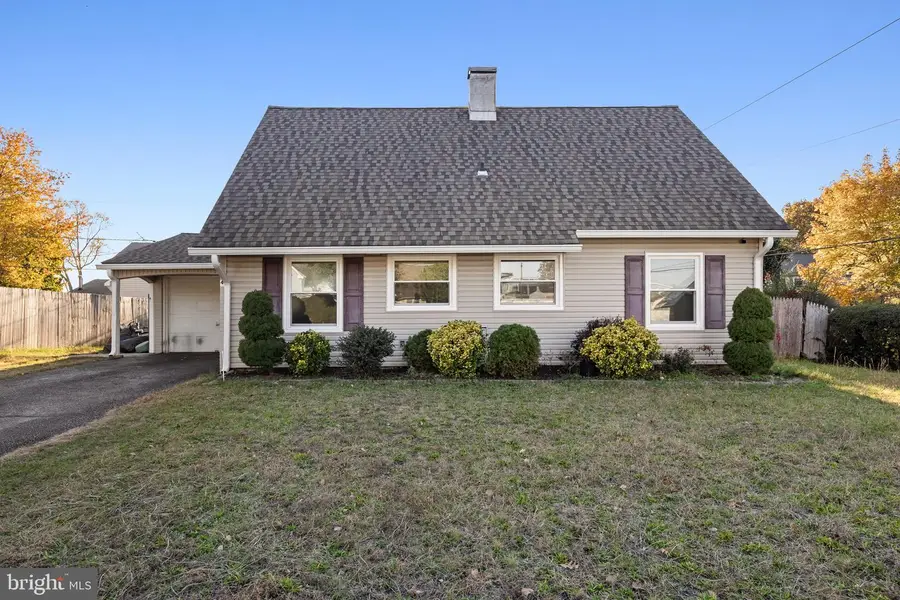 4 Bancroft Ln, Willingboro, NJ 08046 - Image #2