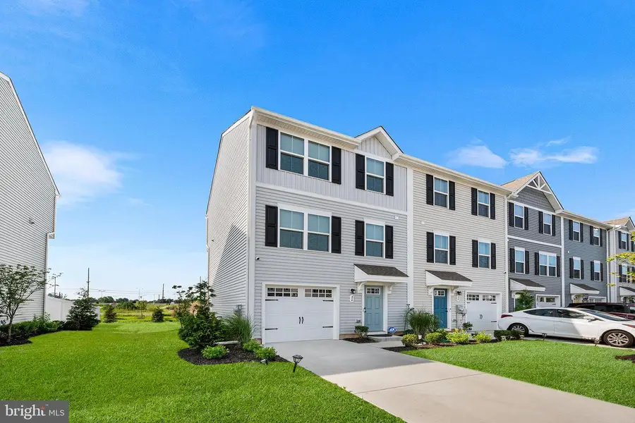 26 L. Wendowski St, Beverly, NJ 08010 - Image #2