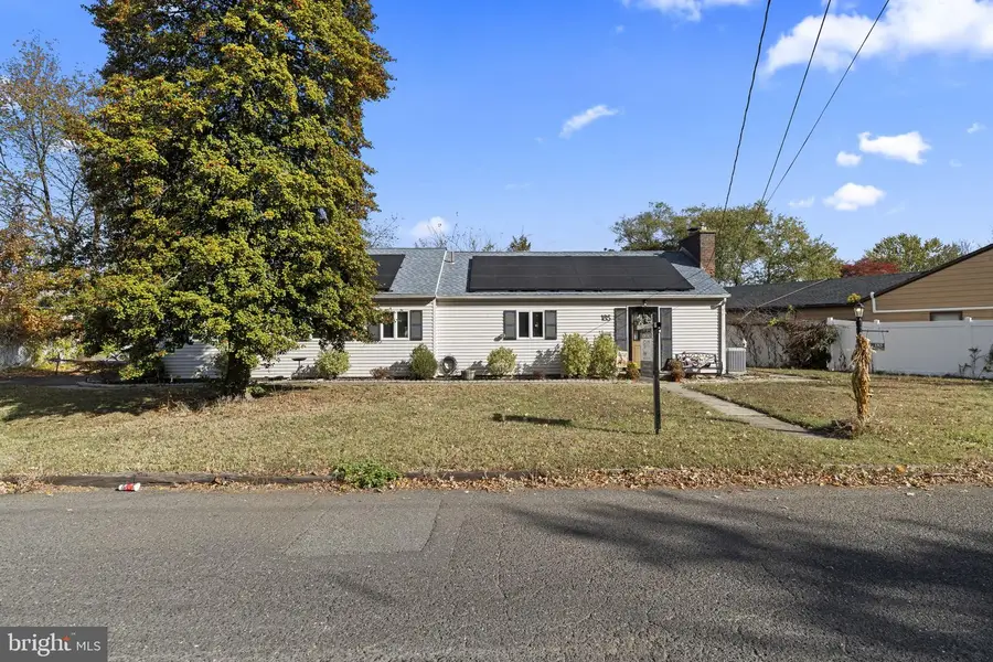 185 Fairfax Dr, Cinnaminson, NJ 08077 - Image #2