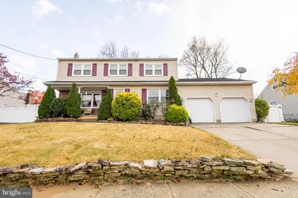 33 Kingsbridge Dr, BURLINGTON TOWNSHIP, NJ 08016