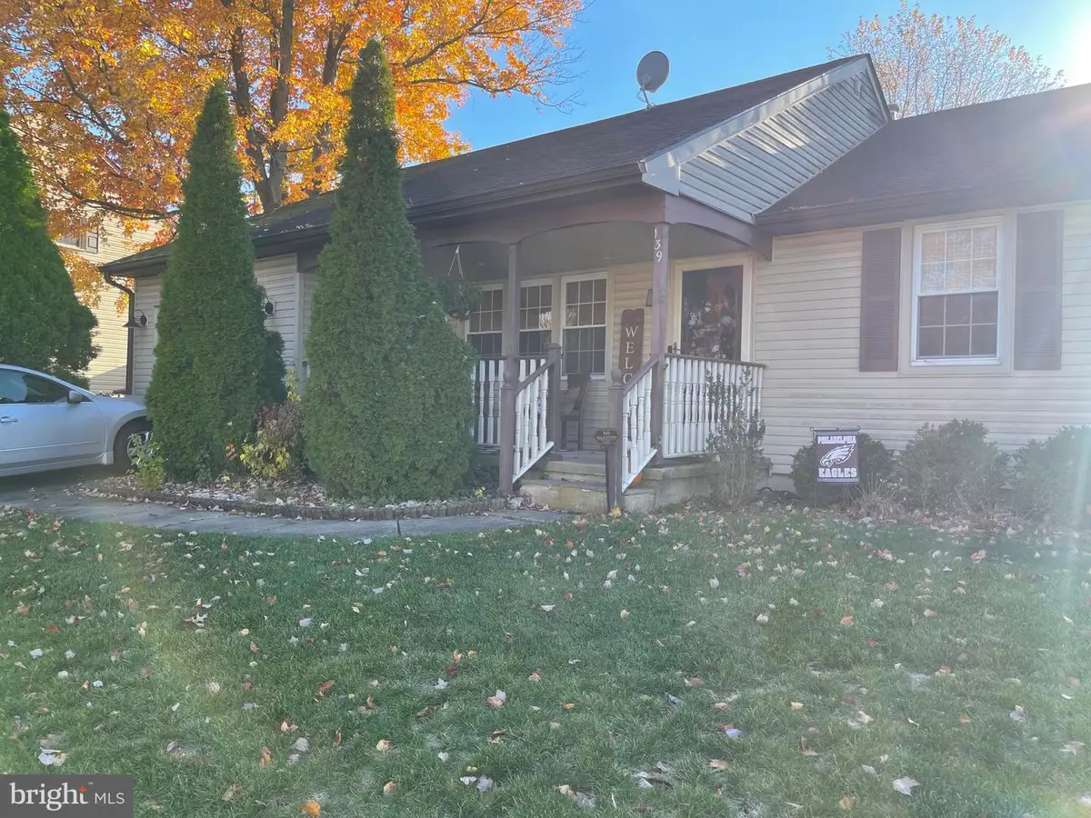 139 Coopers Kill Rd, Delran, NJ 08075 - Image #1