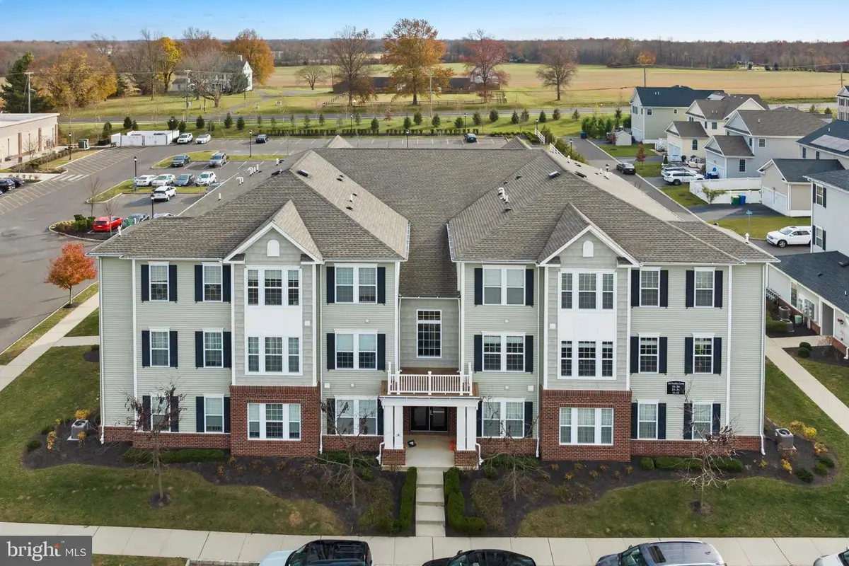 30 Foulkes Ln ##23, Chesterfield, NJ 08515 - Image #1