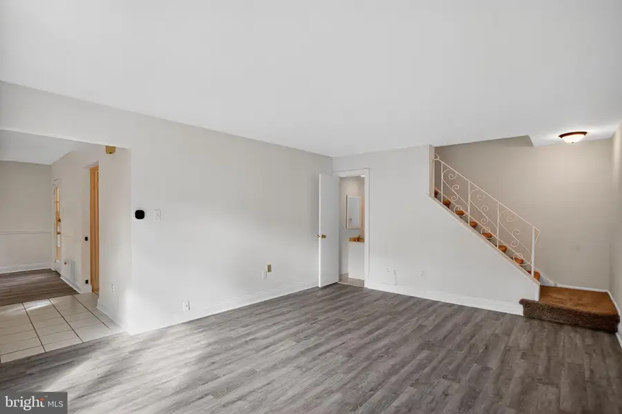 1107 Harbour Dr, Palmyra, NJ 08065 - Image #3