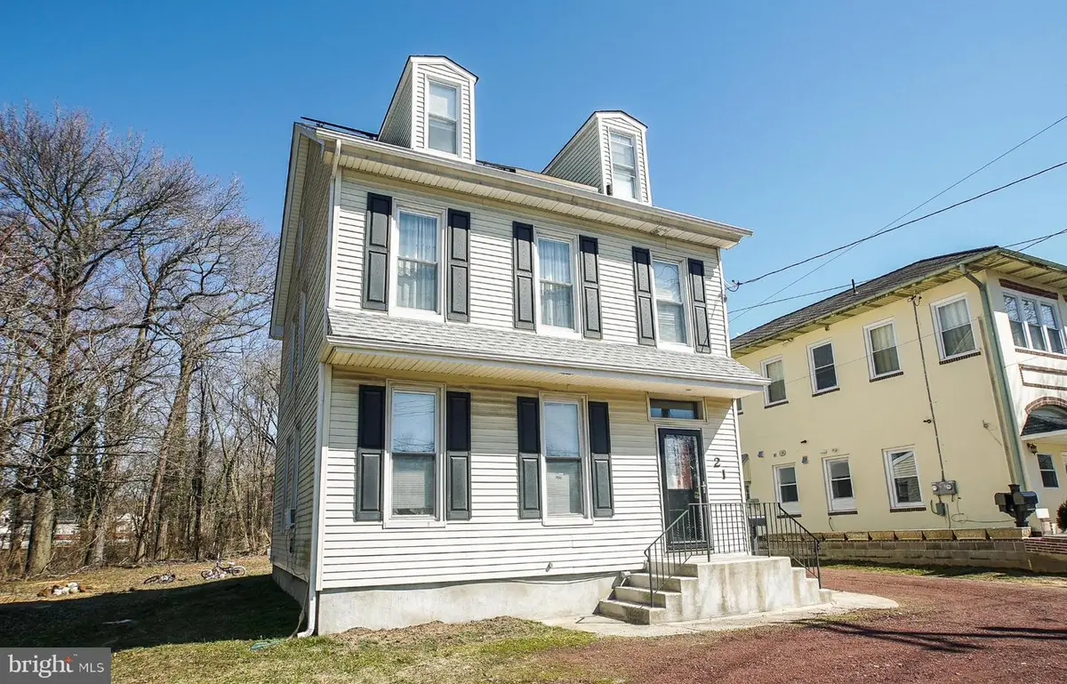 21 N Lenola Rd, Moorestown, NJ 08057 - Image #1