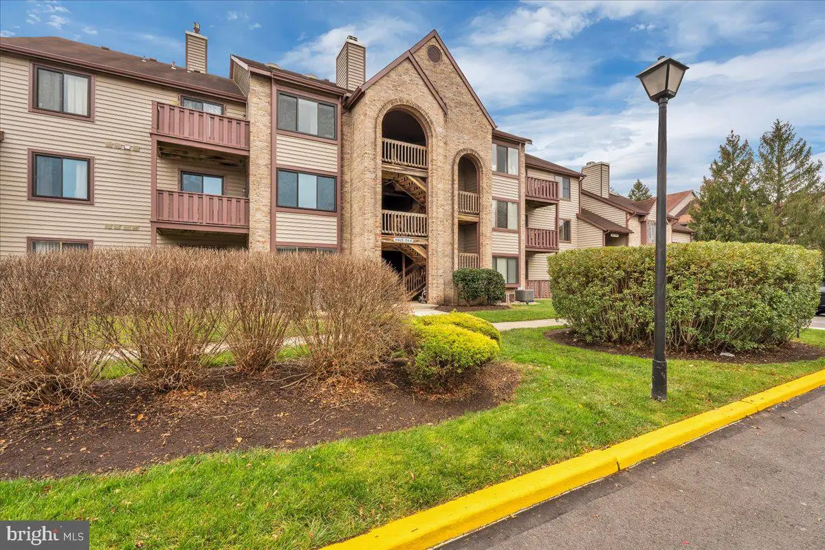 5406-a Aberdeen Dr #a, Mount Laurel, NJ 08054 - Image #1