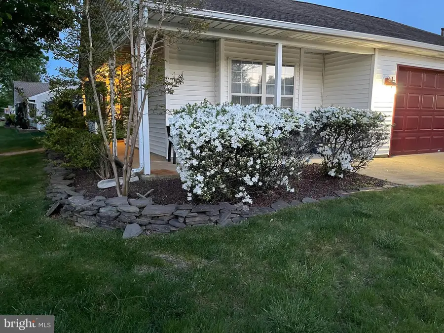 2 Windmill Ct, Columbus, NJ 08022 - Image #3