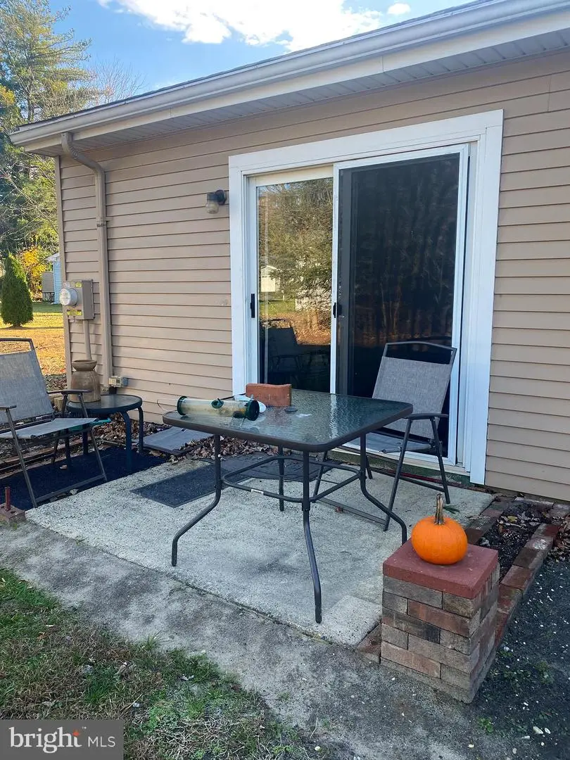 24 Farrington Ct, Leisuretowne, NJ 08088 - Image #2