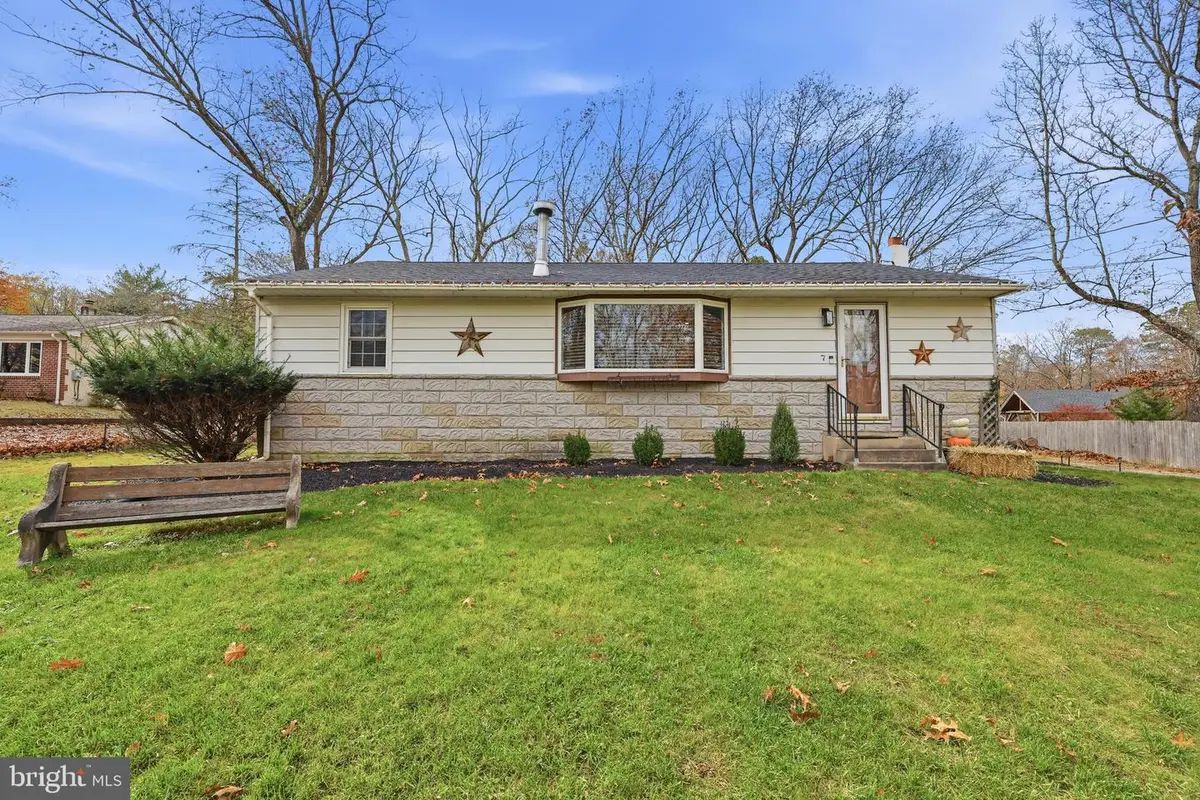 7 Anne Dr, Tabernacle, NJ 08088 - Image #1