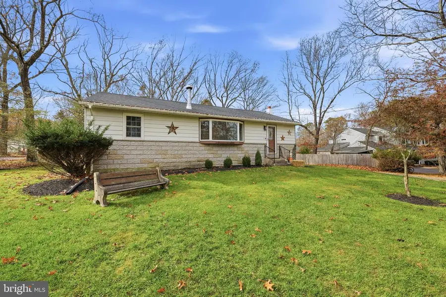 7 Anne Dr, Tabernacle, NJ 08088 - Image #2