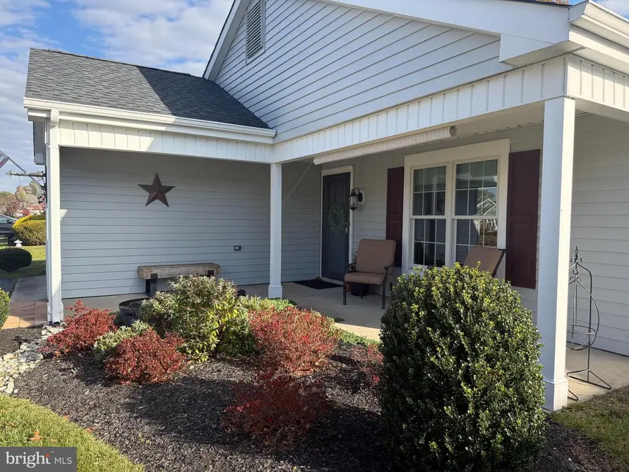 21 Westminster Dr S, Southampton Township, NJ 08088 - Image #2