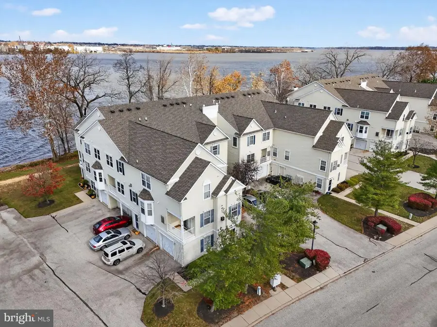 5409 Riverfront Dr, Palmyra, NJ 08065 - Image #2