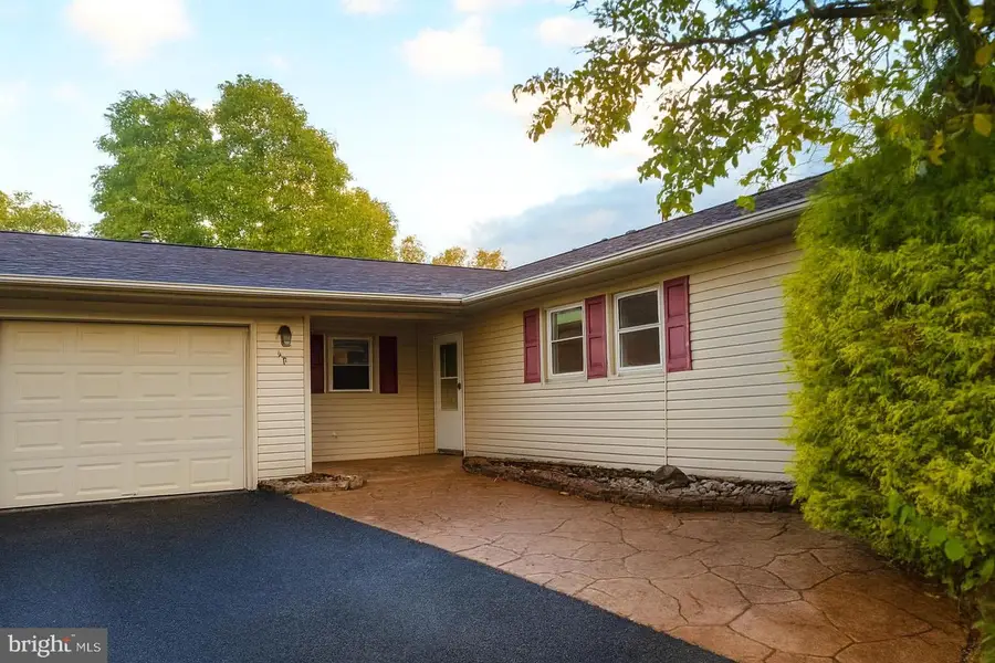 16 Echohill Ln, Willingboro, NJ 08046 - Image #2