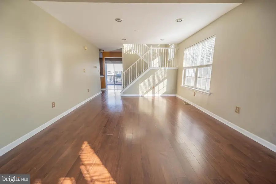 19 Dryden, Burlington, NJ 08016 - Image #3