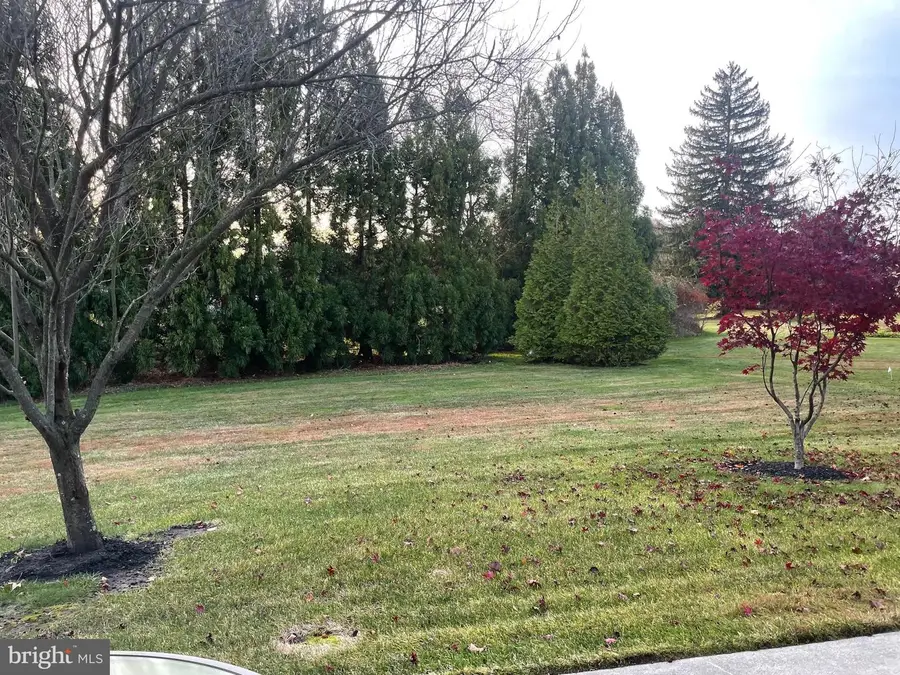 6 Derby Ct, Medford, NJ 08055 - Image #2