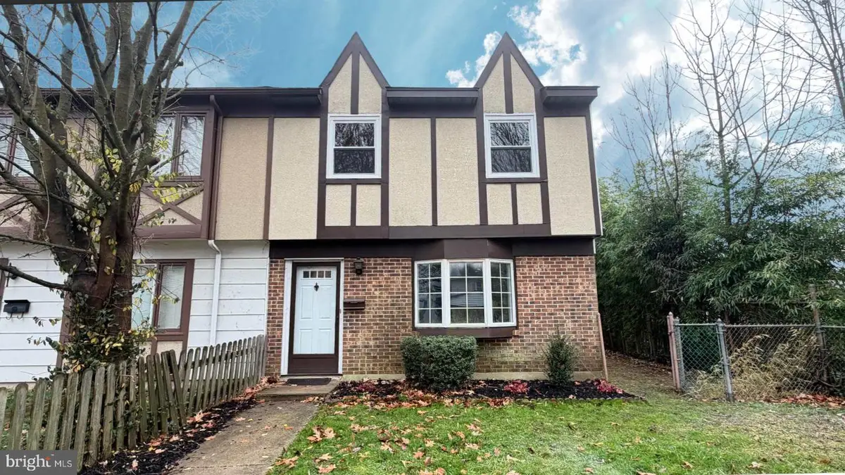 21 E Church St, Bordentown, NJ 08505 - Image #1