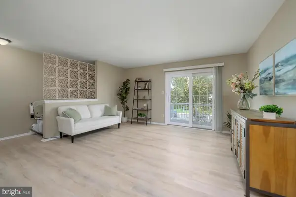 4108-b Adelaide Dr, MOUNT LAUREL, NJ 08054