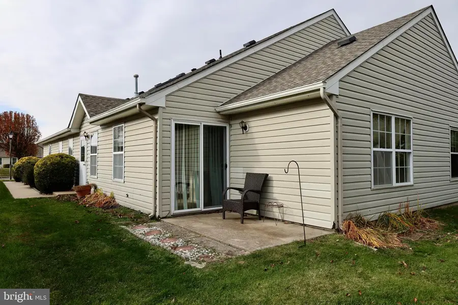 28 Palmer Sq, Beverly, NJ 08010 - Image #2