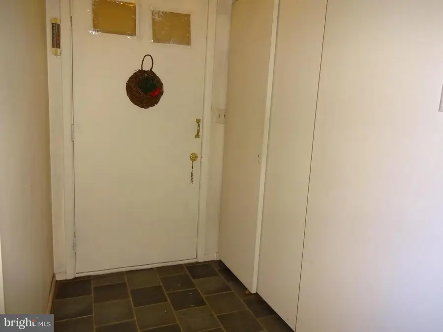 2 Farrington Ct, Leisuretowne, NJ 08088 - Image #3