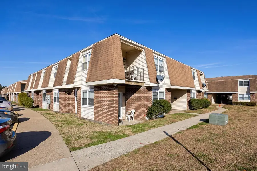 27--7 Florence Tollgate Pl, Burlington, NJ 08016 - Image #2