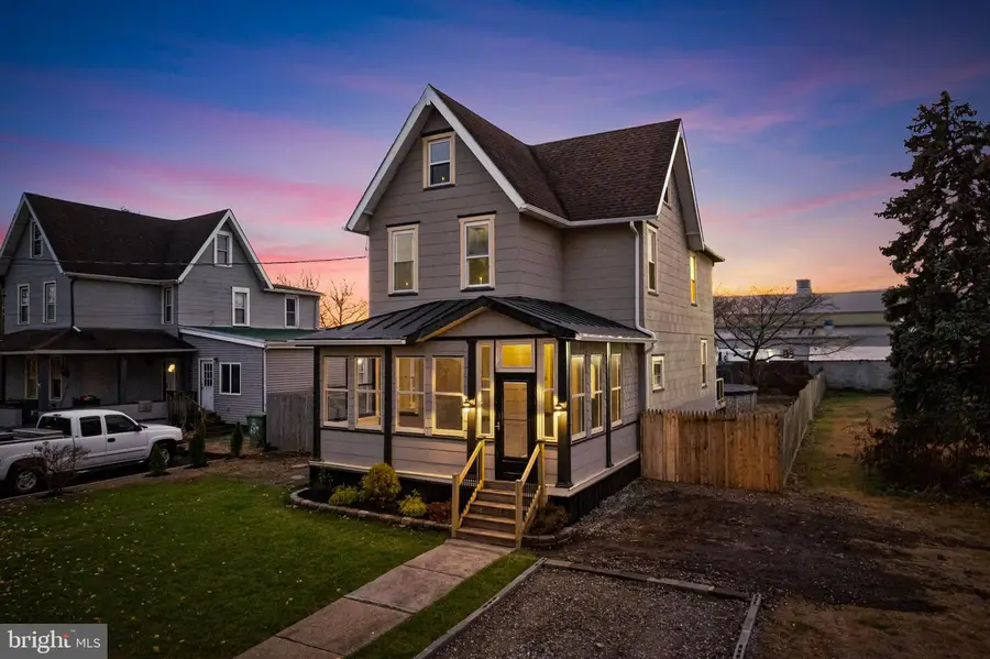 607 New Jersey Ave, Palmyra, NJ 08065 - Image #2