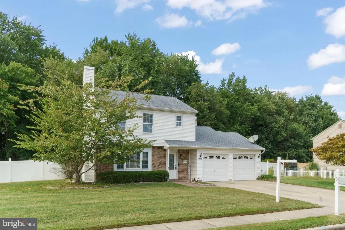 8 Orangewood Ln, Burlington, NJ 08016 - Image #1