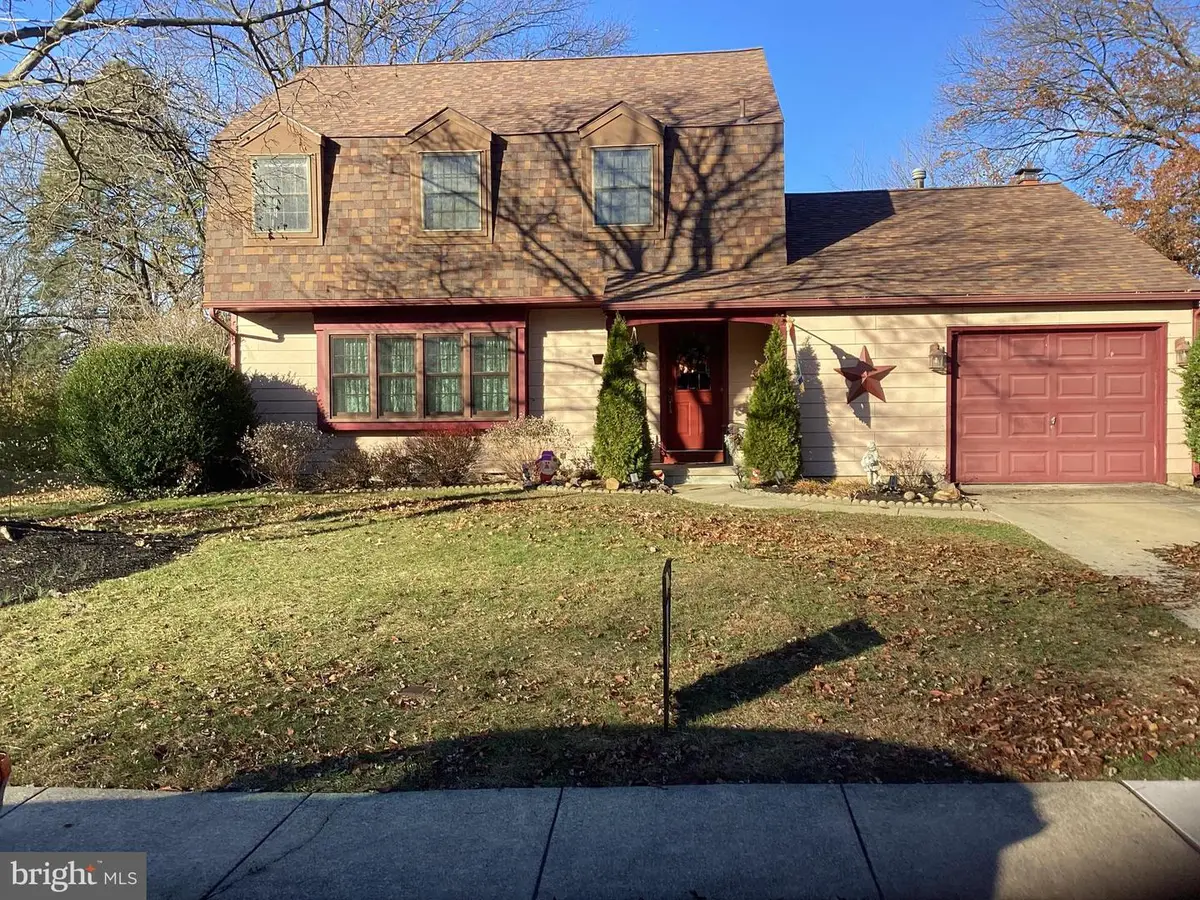 124 Coopers Kill Rd, Delran, NJ 08075 - Image #1