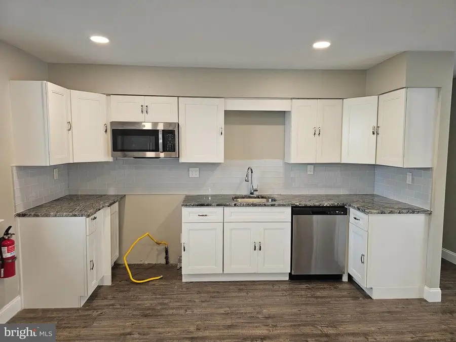 27 Sandal Ln, Willingboro, NJ 08046 - Image #2