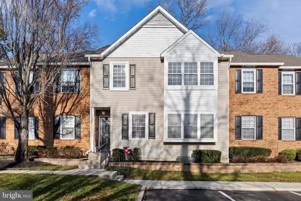 62 Eraser Rd, MOORESTOWN, NJ 08057