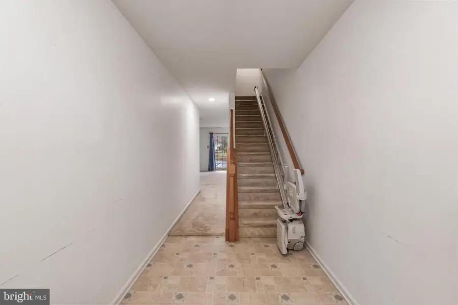 6304 Riverfront Dr, Palmyra, NJ 08065 - Image #3