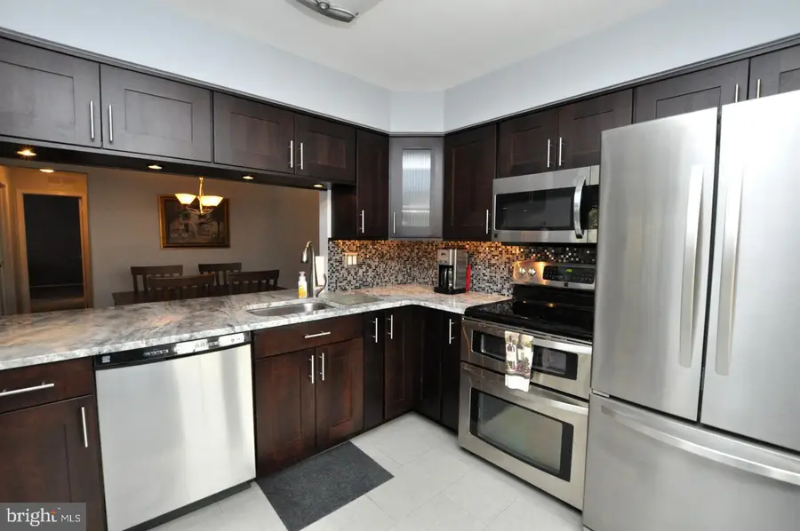 4204-b Adelaide Dr, Mount Laurel, NJ 08054 - Image #3