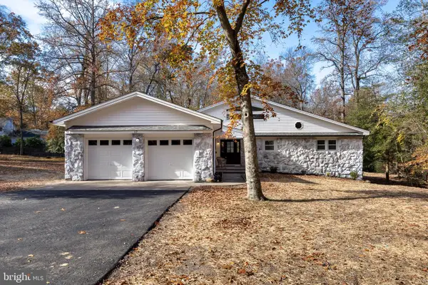 17 W Delaware Trl, MEDFORD, NJ 08055