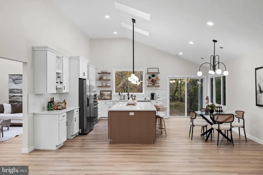 17 W Delaware Trl, Medford, NJ 08055 - Image #3