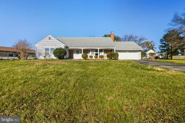 125 Country Club Rd, WILLINGBORO, NJ 08046