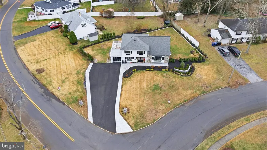 5 Winding Brook Dr, Cinnaminson, NJ 08077 - Image #3