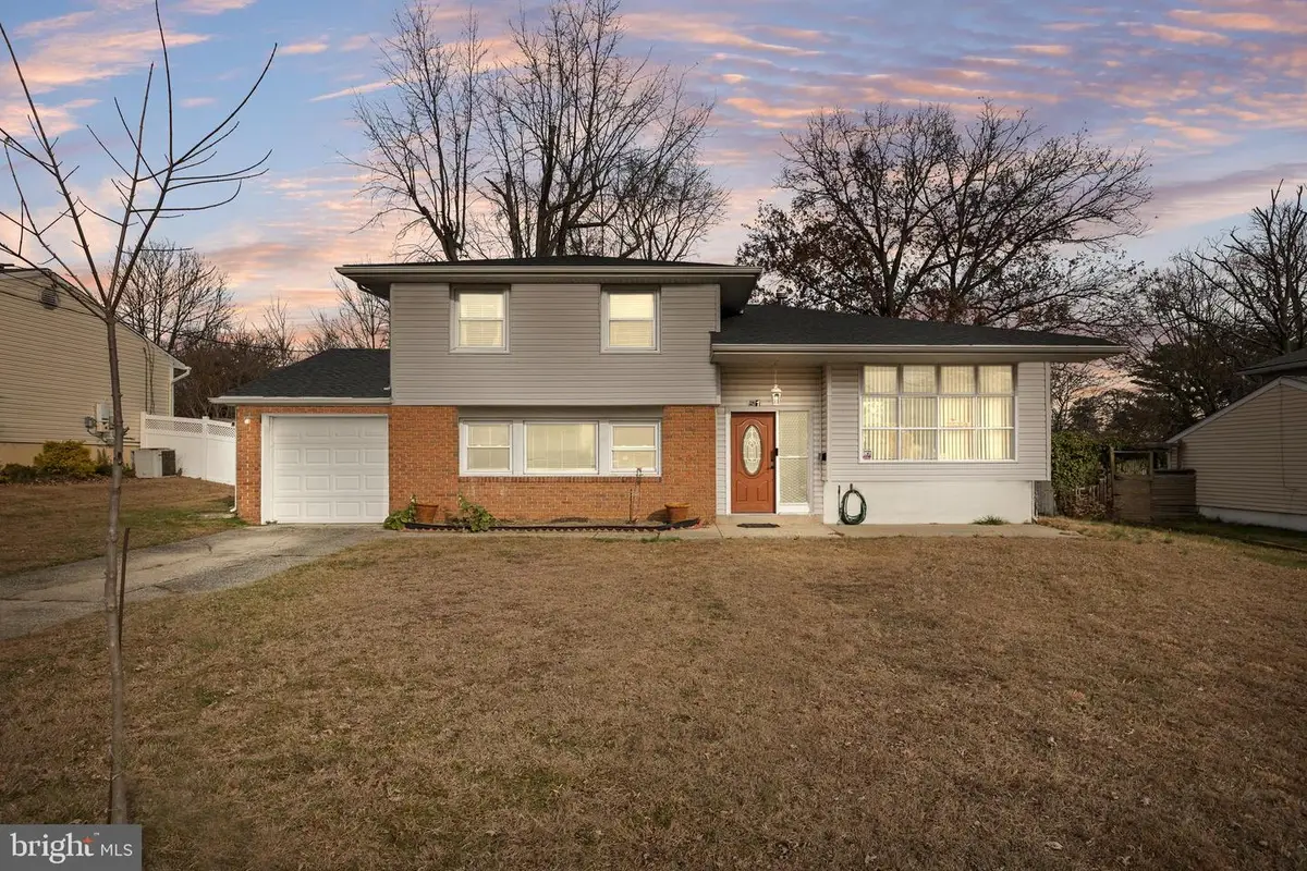 51 Suburban Blvd, Delran, NJ 08075 - Image #1