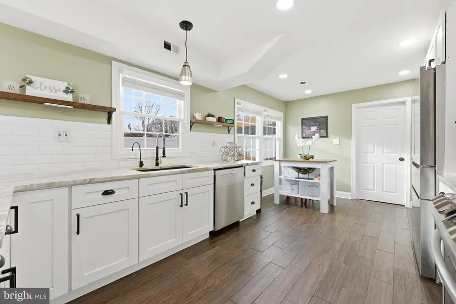 151 Eastbrook Ln, Willingboro, NJ 08046 - Image #3