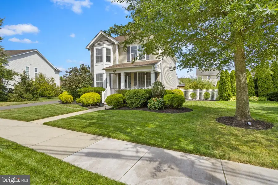 31 Fenton Ln, Chesterfield, NJ 08515 - Image #2