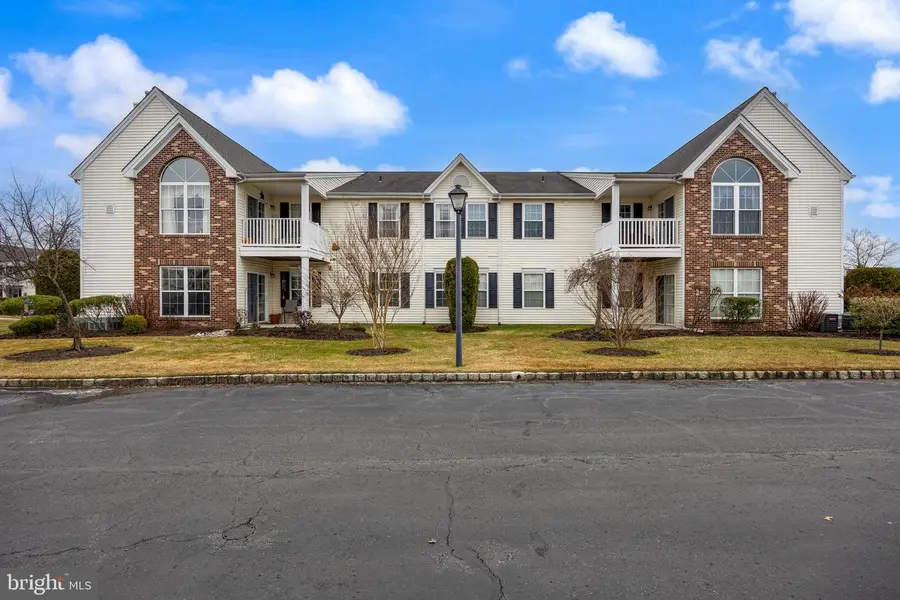 2507a Bluegrass Dr, Mount Laurel, NJ 08054 - Image #3