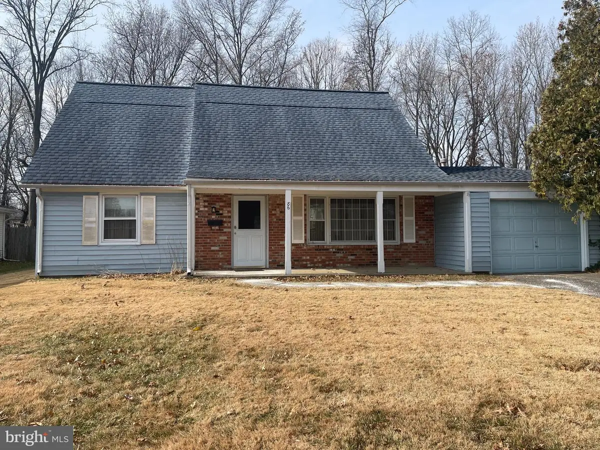 86 E River Dr, Willingboro, NJ 08046 - Image #1