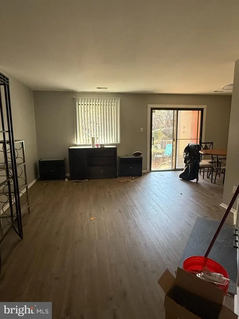 402-a Cypress Point Cir, Mount Laurel, NJ 08054 - Image #3