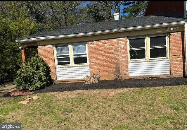 11 Ridgewood Pl, Willingboro, NJ 08046 - Image #1