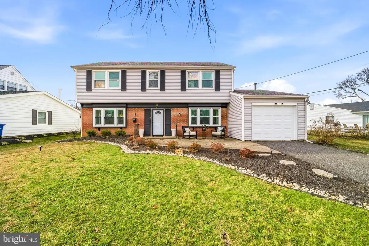 43 Galton Ln, Willingboro, NJ 08046 - Image #1