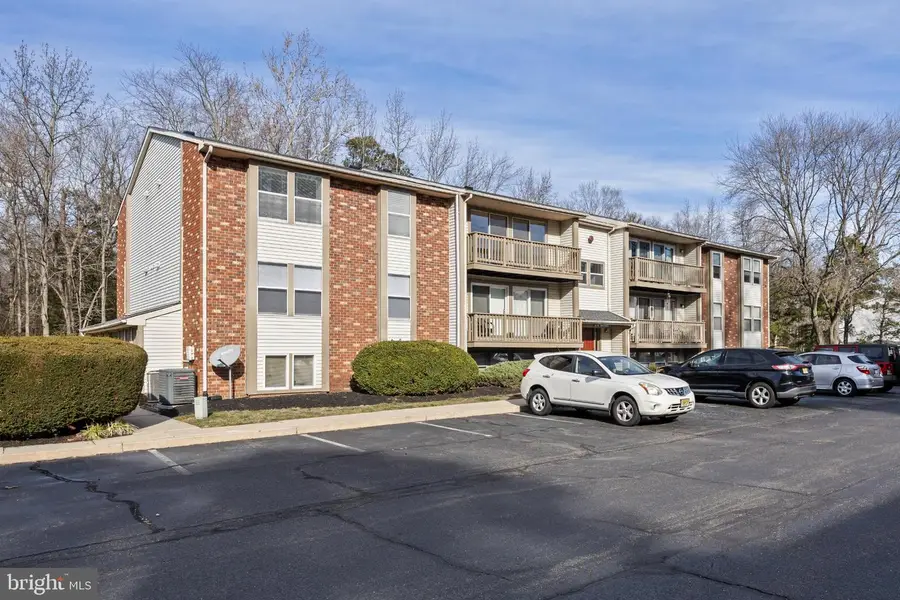 69 Sweetfern Ct, Marlton, NJ 08053 - Image #2