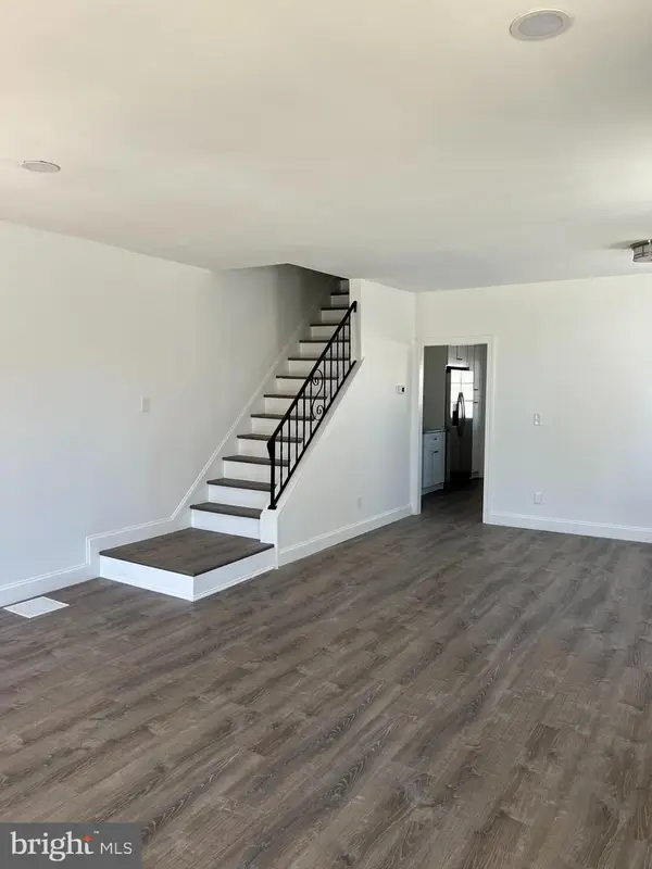 327 Whittaker St, RIVERSIDE, NJ 08075